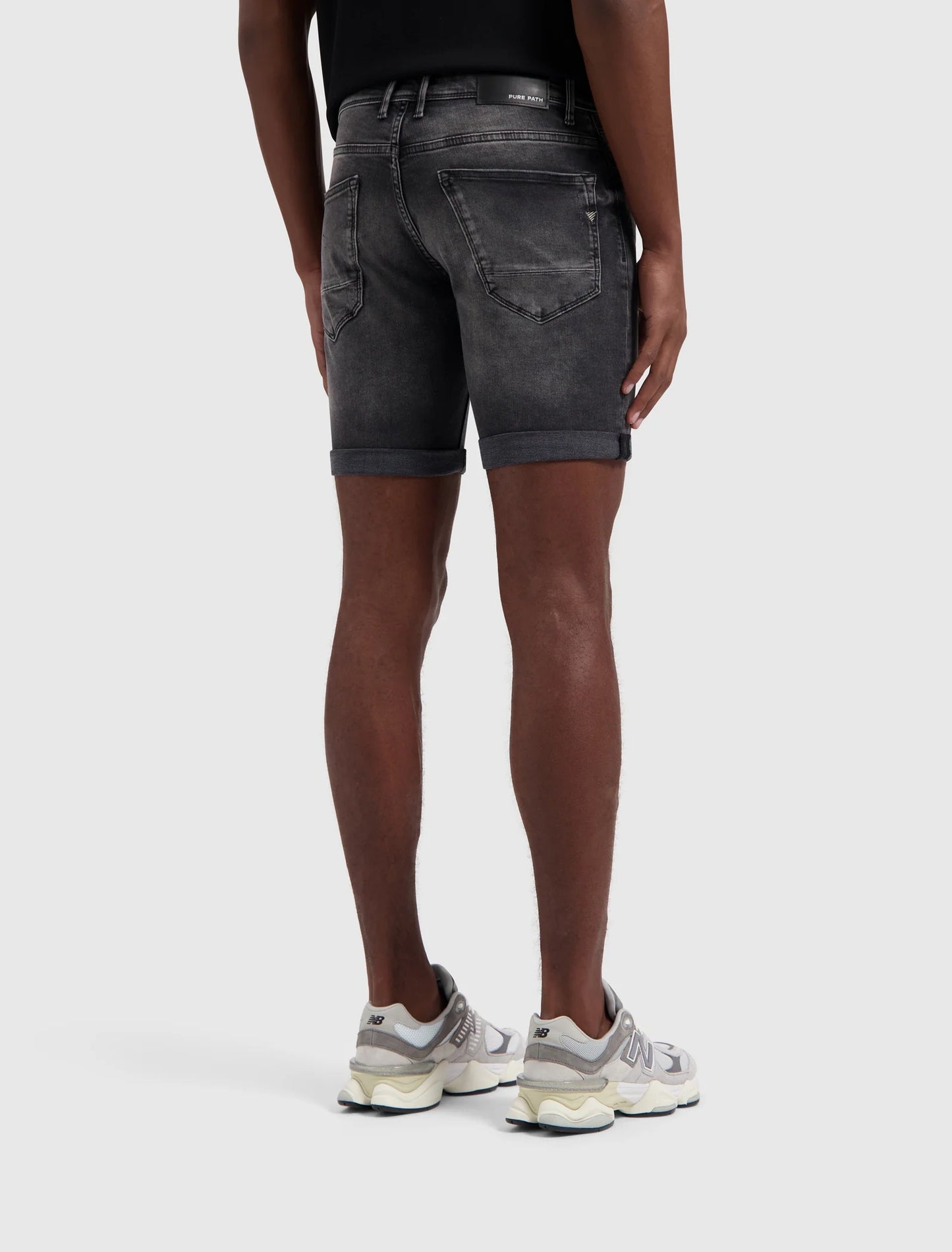 PURE PATH THE STEVE SKINNY FIT SHORTS W1264